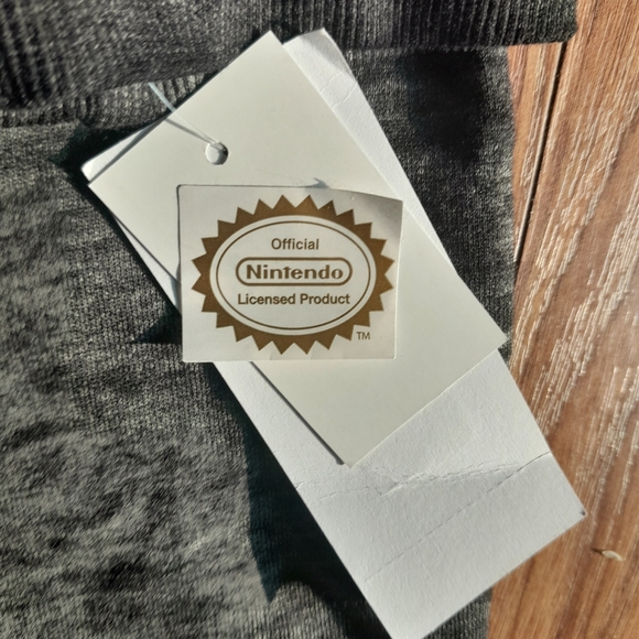 Nintendo hoodie - Picture 5 of 5